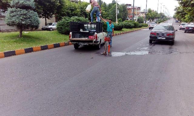 تست آسفالت، جهت بررسي كيفيت اجراي پروژه هاي آسفالت در لاهيجان انجام شد